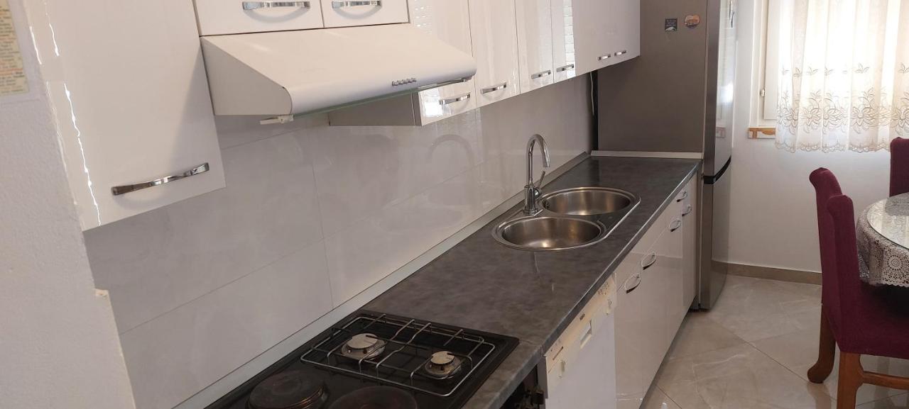 Lana Apartment Сплит Екстериор снимка
